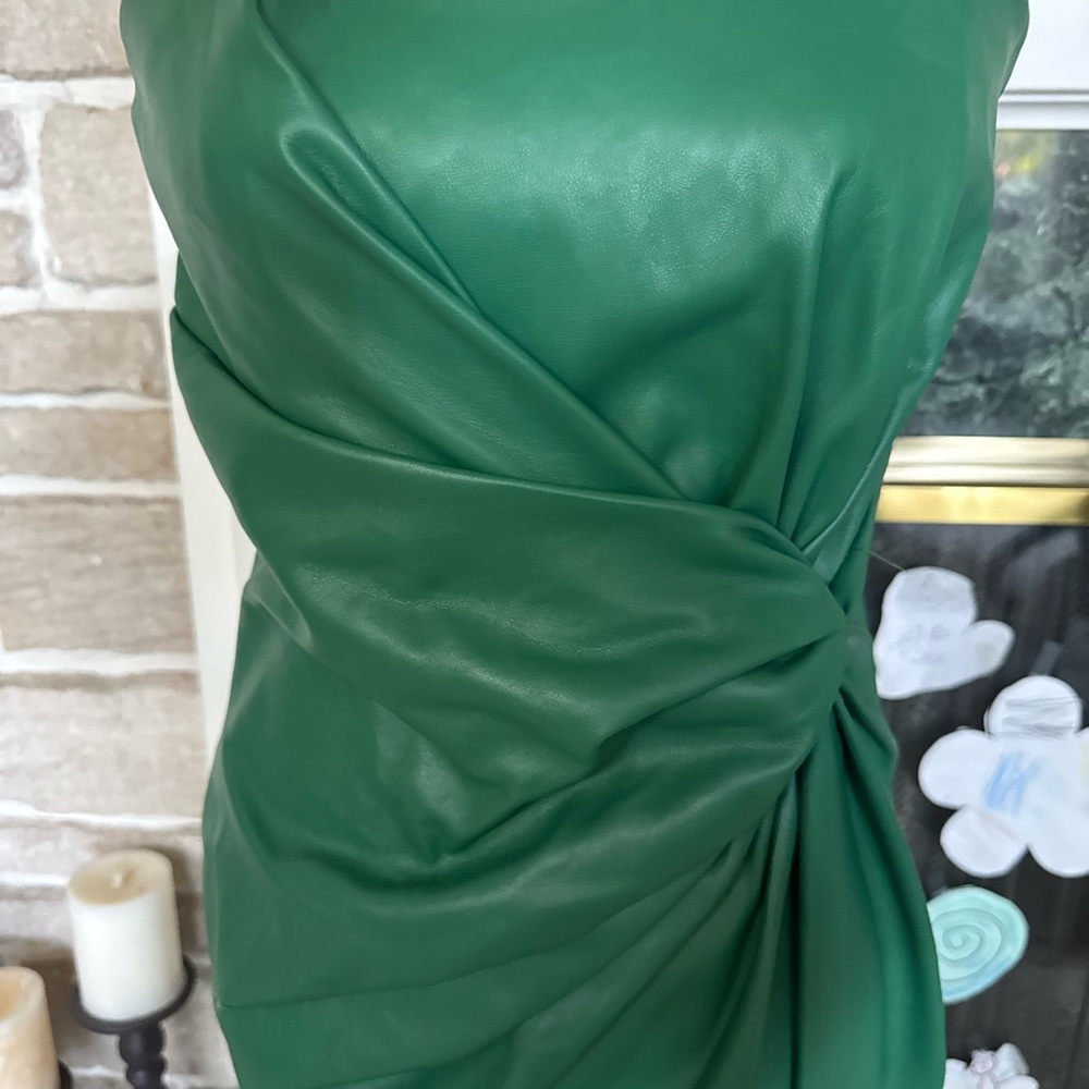 Homecoming!  DO+BE Green Faux Leather Strapless Sheath Dress Cocktail Size Lg